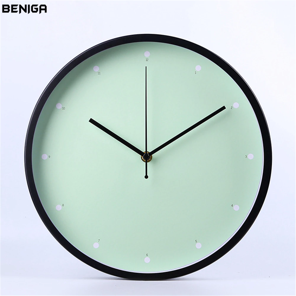 Horloge minimaliste ronde Scandinave